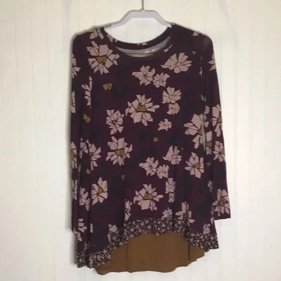 💖 LOGO | by Lori Goldstein Knit Printed Top & Solid Tank Twin Set Small - Picture 5 of 8